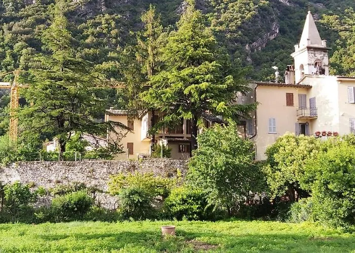 Casa Vacanze I Pini E Il Ciliegio
