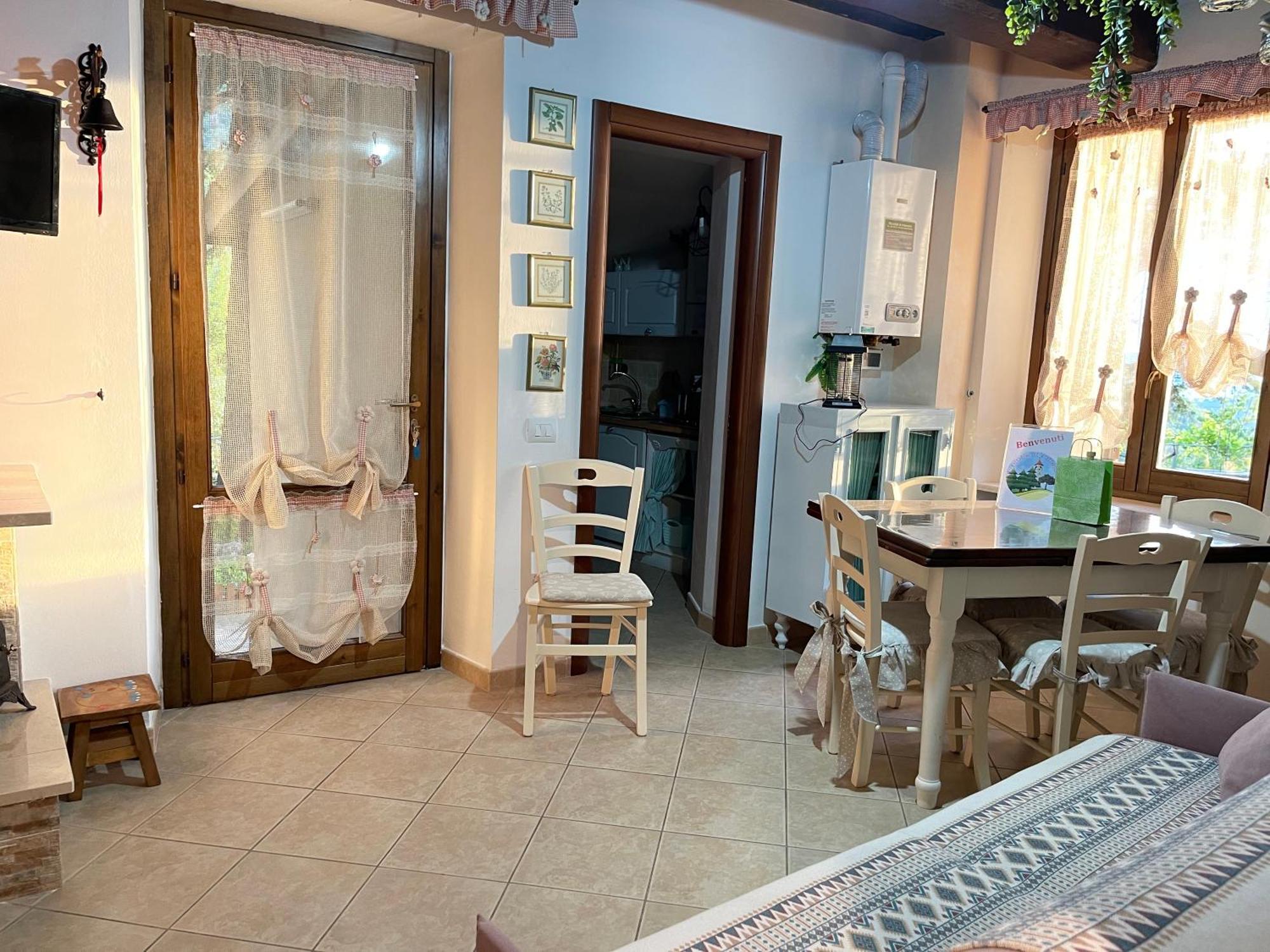 Holiday home I Pini E Il Ciliegio